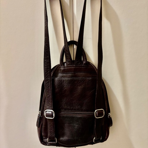 BROWN LEATHER BACKPACK - Picture 5 of 15